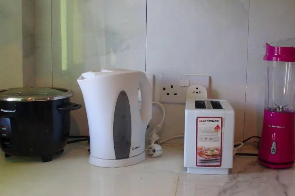 شقة Spacious & Quiet Apt 2 Nested Point Old Westerhall Corbeau Town
